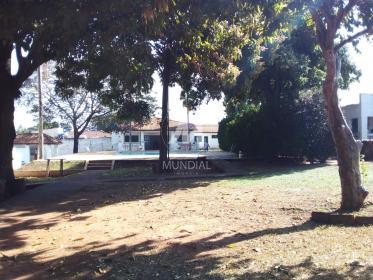 9 - Quintal/corredores