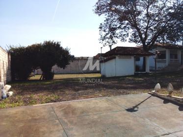 13 - Quintal/corredores