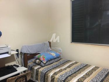 12 - Dormitorio