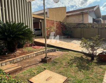 8 - Quintal/corredores