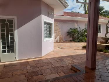 23 - Quintal/corredores