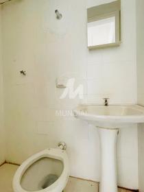 17 - Banheiro/lavabo