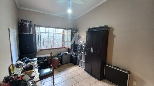 21 - Dormitorio