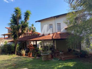 9 - Quintal/corredores