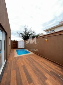 19 - Piscina