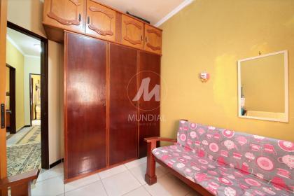 11 - Dormitorio
