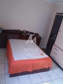 8 - Dormitorio