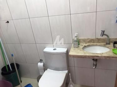 11 - Banheiro/lavabo