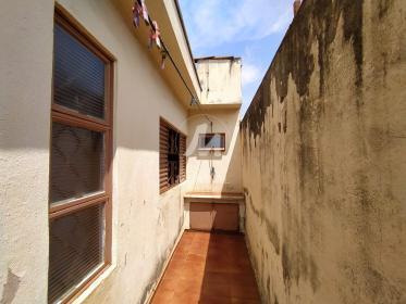 18 - Quintal/corredores