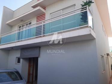 2 - Garagem/estacionamento