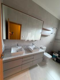 10 - Banheiro/lavabo