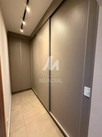 9 - Closet