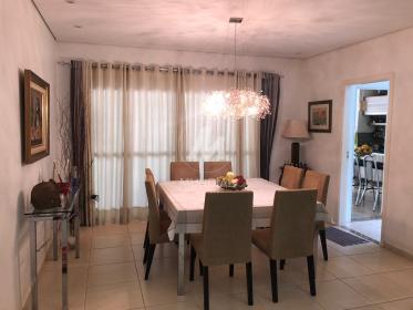 8 - Sala de Jantar
