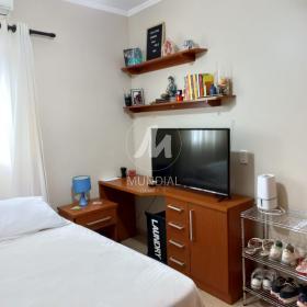 12 - Dormitorio