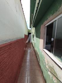 21 - Quintal/corredores