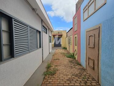 22 - Quintal/corredores