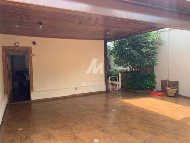22 - Garagem/estacionamento