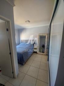 18 - Dormitorio