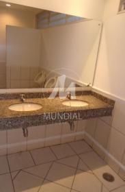 13 - Banheiro/lavabo