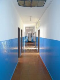 22 - Quintal/corredores