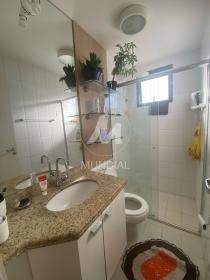 13 - Banheiro/lavabo