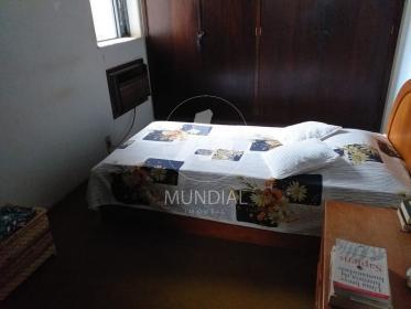 17 - Dormitorio