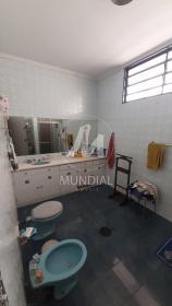 27 - Banheiro/lavabo