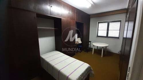 13 - Dormitorio