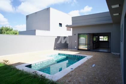 23 - Quintal/corredores