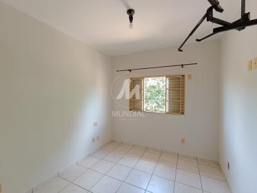 11 - Dormitorio