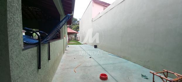 15 - Garagem/estacionamento