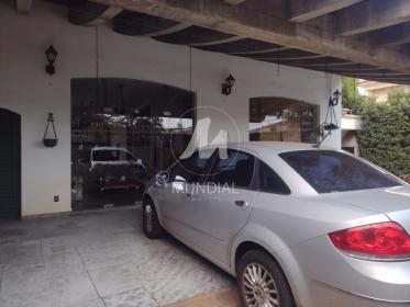 3 - Garagem/estacionamento