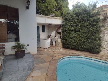26 - Piscina