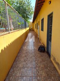13 - Quintal/corredores