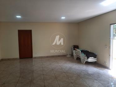 22 - Garagem/estacionamento