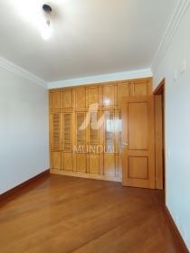 23 - Dormitorio