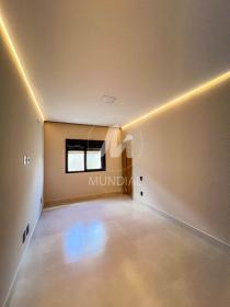 15 - Suite