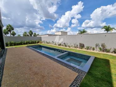 9 - Piscina