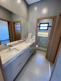 14 - Banheiro/lavabo