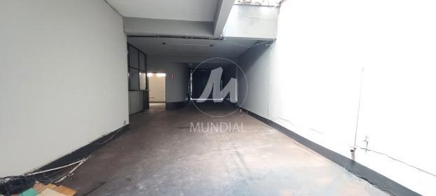3 - Garagem/estacionamento