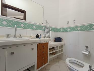 23 - Banheiro/lavabo
