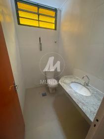 8 - Banheiro/lavabo