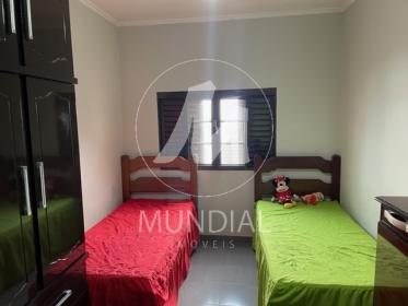 8 - Dormitorio