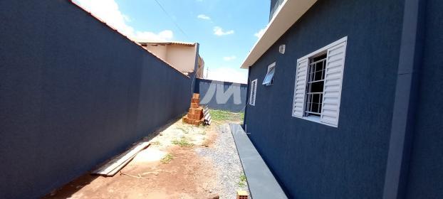 9 - Quintal/corredores