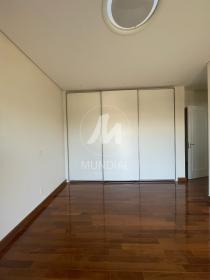 18 - Suite