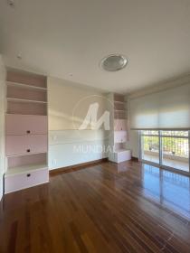 26 - Suite