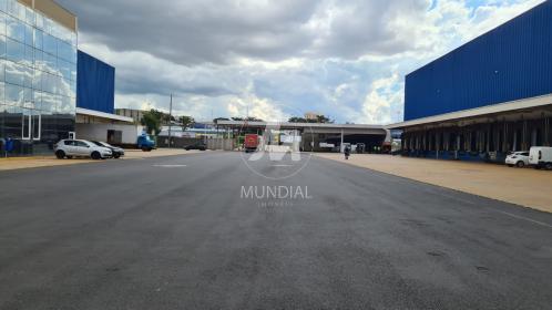 6 - Garagem/estacionamento