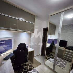 17 - Dormitorio