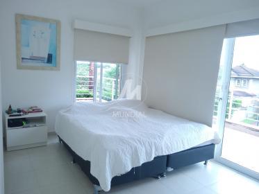 20 - Suite