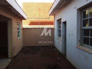 16 - Quintal/corredores